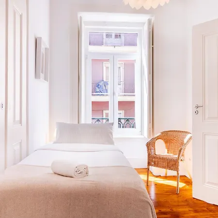 Alegria By Hill Apartment Lisbon