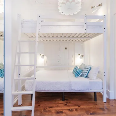 Alegria By Hill * Lisbon